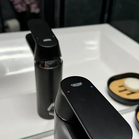 Juan-les-pins Clim-plage 200m -piscine شقة أنتيب